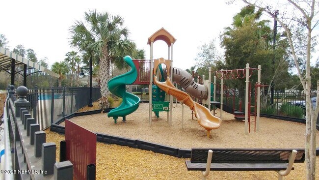 Building Photo - 295 Leese Dr