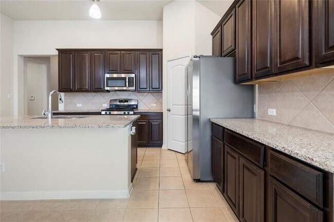 Building Photo - 2925 Scout Pony Dr