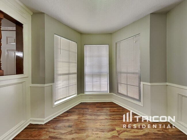 Building Photo - 7315 Rancho Mission Drive Houston TX