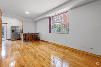 Building Photo - 2 bedroom in Chicago IL 60622