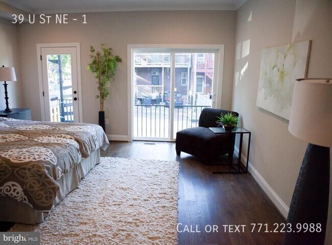 Building Photo - 39 U St NE