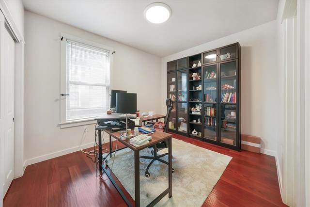 Building Photo - 2608 Thomas Ave