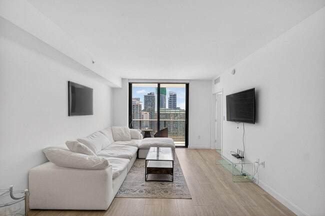 Building Photo - 55 SW 9th St