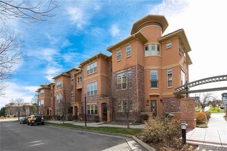 Building Photo - 10124 Inverness Main St