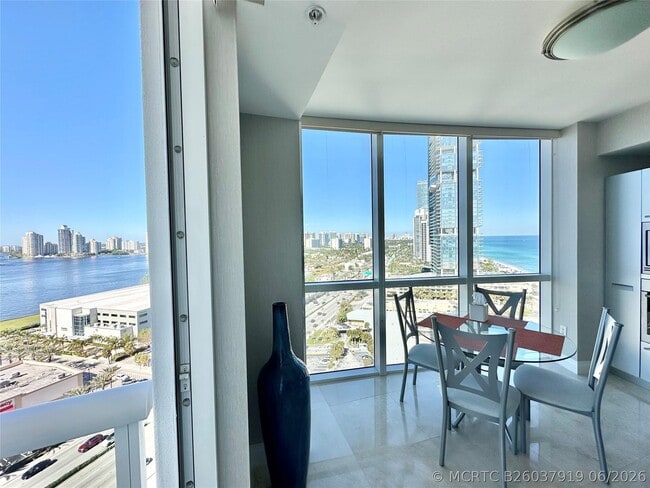 Building Photo - 18201 Collins Ave