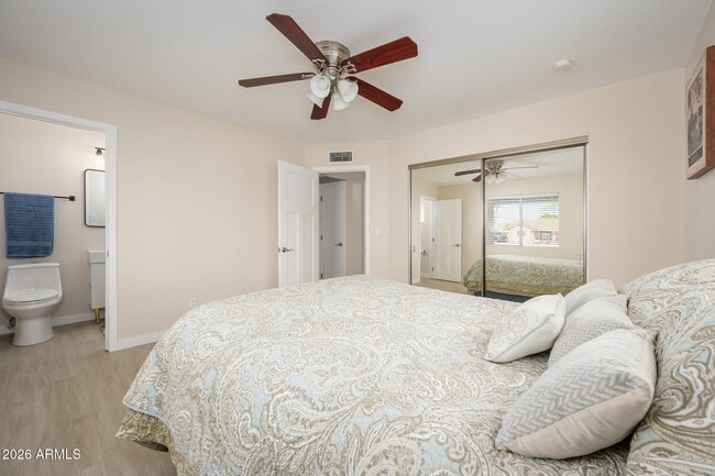 Building Photo - 903 W Missouri Ave