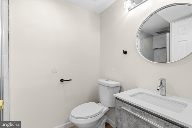 Building Photo - 13920 Baton Rouge Ct