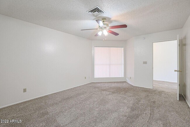 Building Photo - 7320 W Krall St