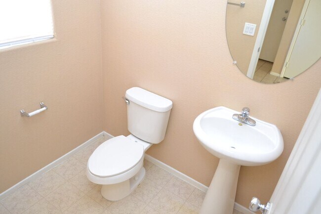 Building Photo - SOUTHWEST - 2 STORY HOME - 89178