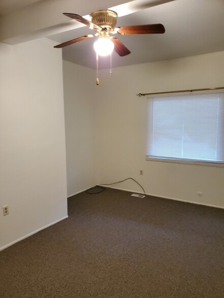 Building Photo - 1055 Saxonburg Blvd