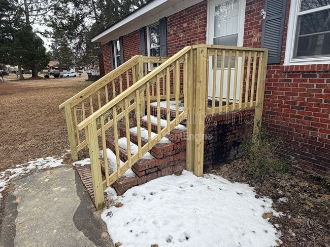 Building Photo - 100 Cane Dr