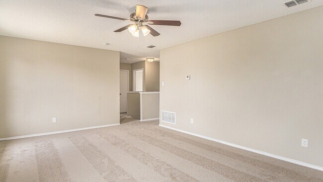 Building Photo - 8732 Hunters Point Way