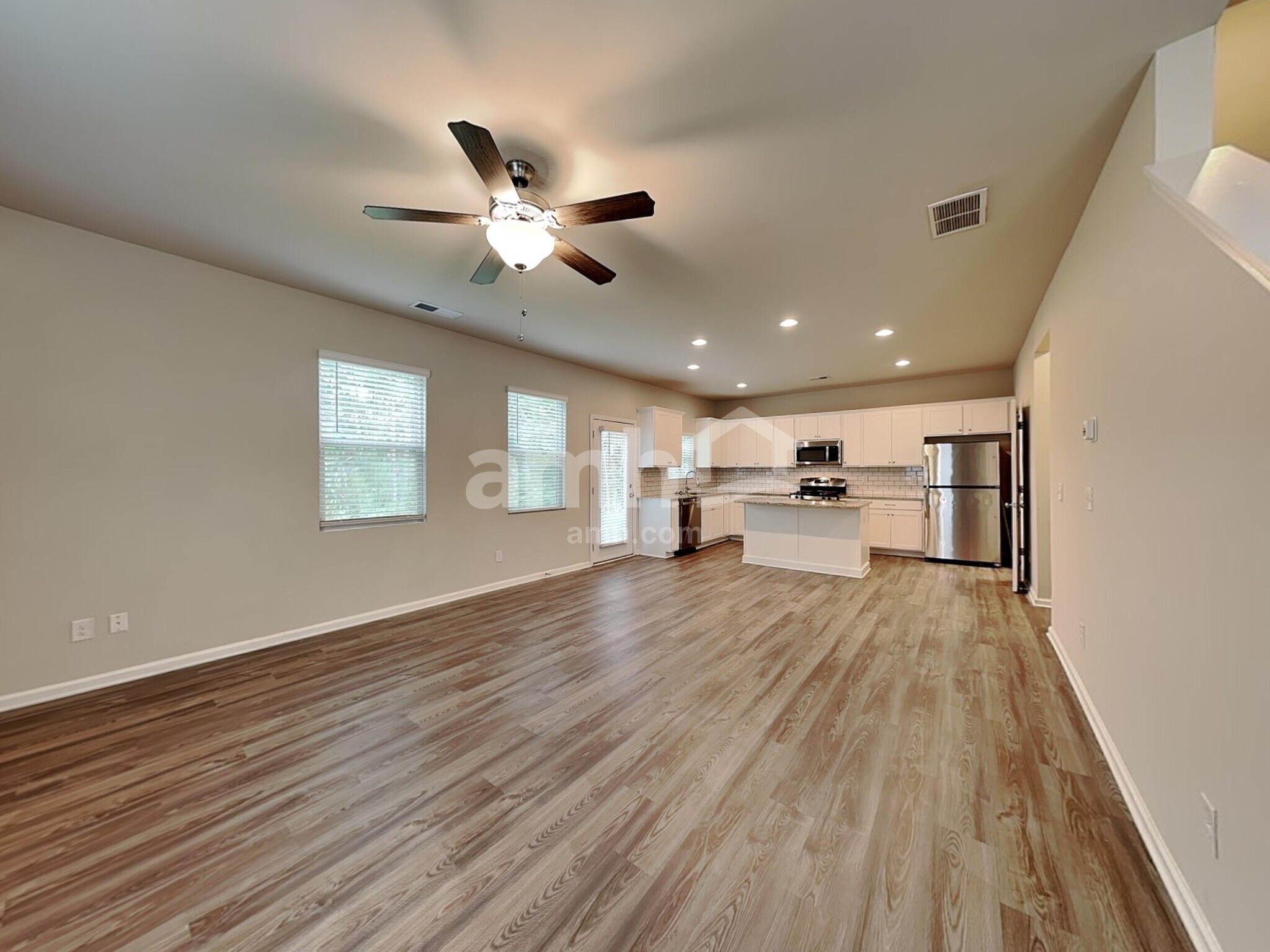 Building Photo - 107 Omega Ct