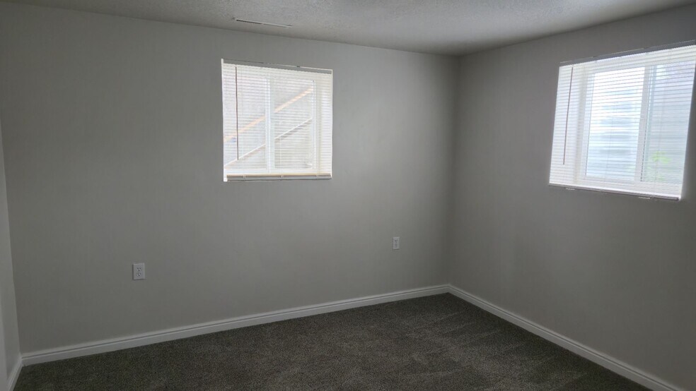 Building Photo - 238 N 300 W