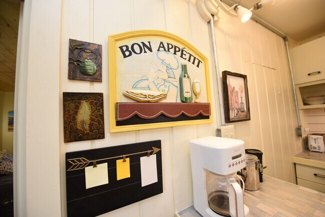 Building Photo - 759 MT-2