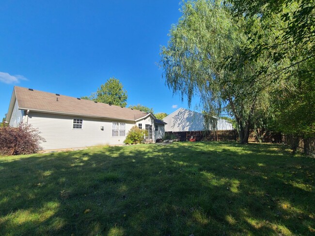 Building Photo - Four Bed Two Bath House in Bridgman