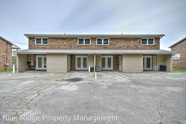 Building Photo - 932 Kendrick Creek Rd