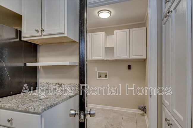 Building Photo - 3996 Allison Rd