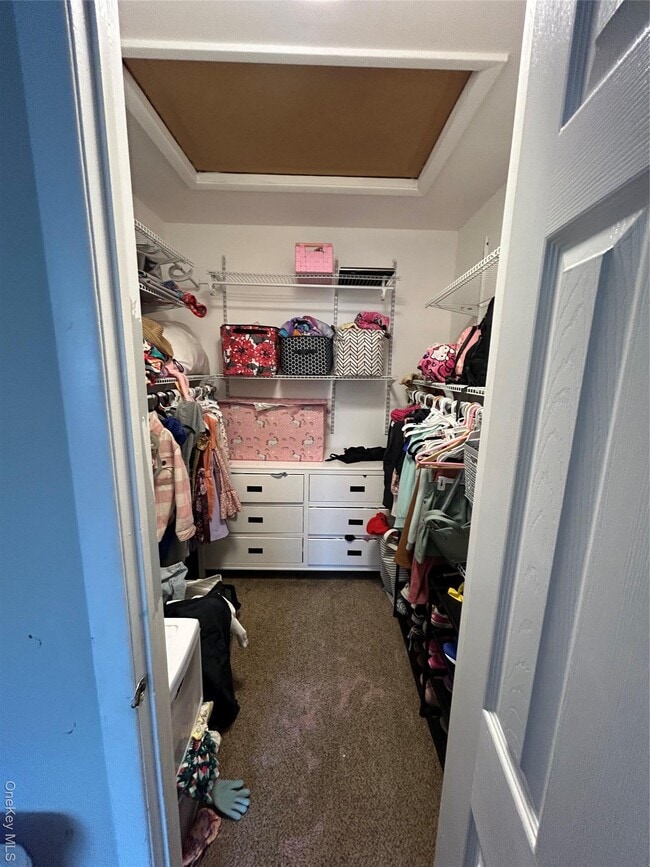 Building Photo - 36 Sycamore Ct