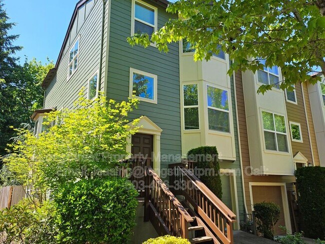 Building Photo - 13135 SW Raptor Pl
