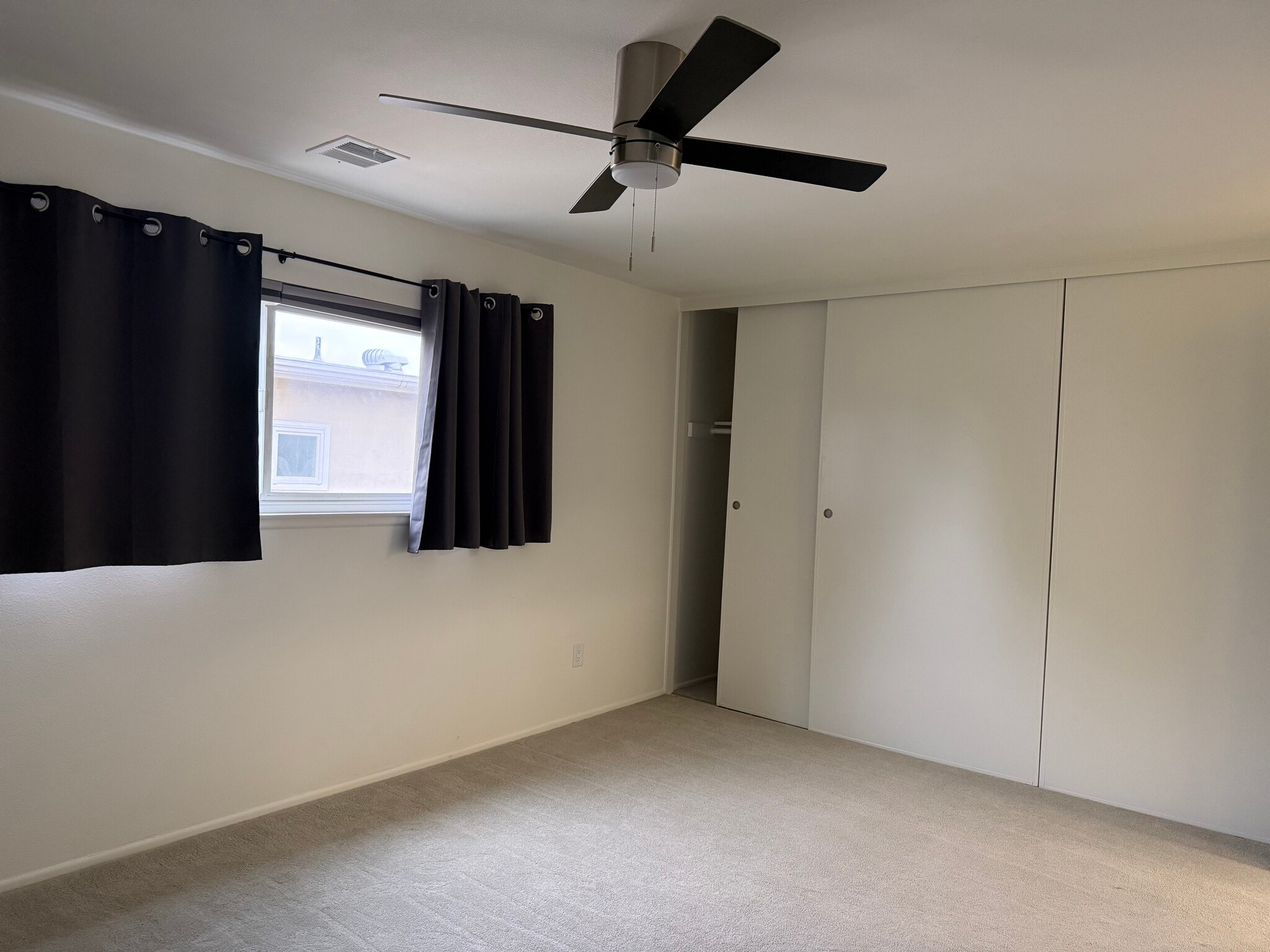 Building Photo - 10068 San Miguel Ct