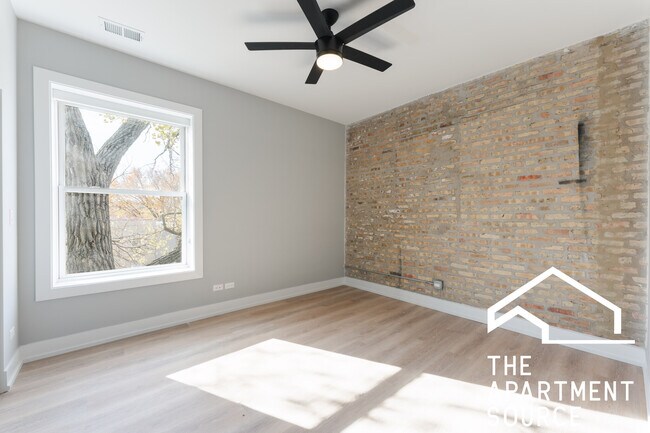 Building Photo - 2200 N Kedzie Blvd