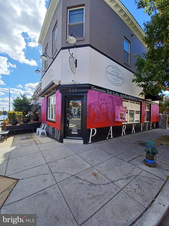 Building Photo - 610 Irving St NW