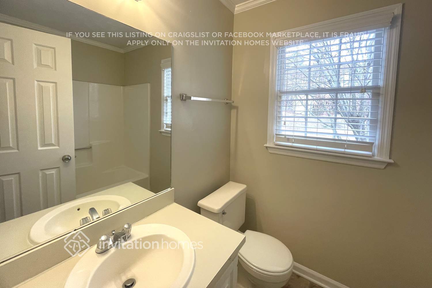 Building Photo - 2114 Shillings Chase Dr