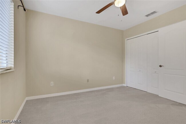 Building Photo - 10260 Olivewood Way