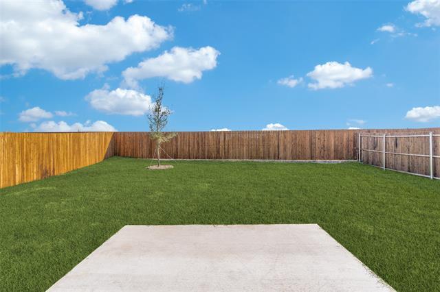 Building Photo - 2200 Mdw Pk Dr