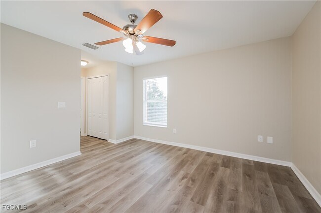 Building Photo - 2614 43rd St W