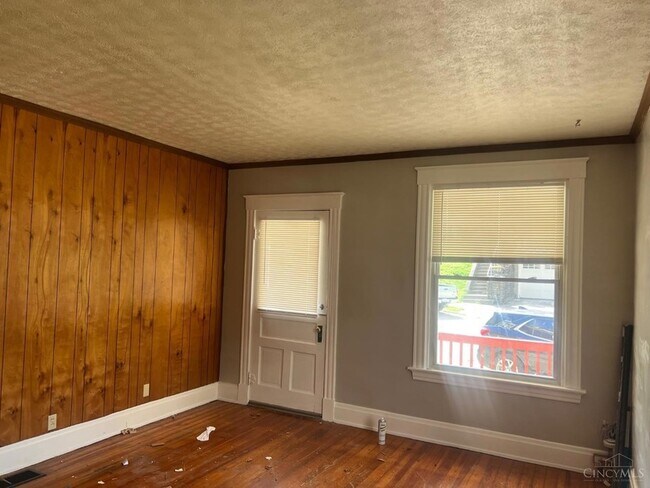 Building Photo - 1274 Ross Ave