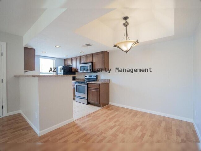 Building Photo - 1125 E BROADWAY RD UNIT 114, TEMPE AZ