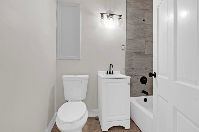 Building Photo - 196 N Goodlett St