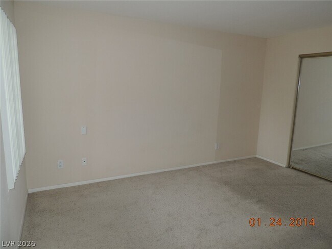 Building Photo - 3145 E Flamingo Rd