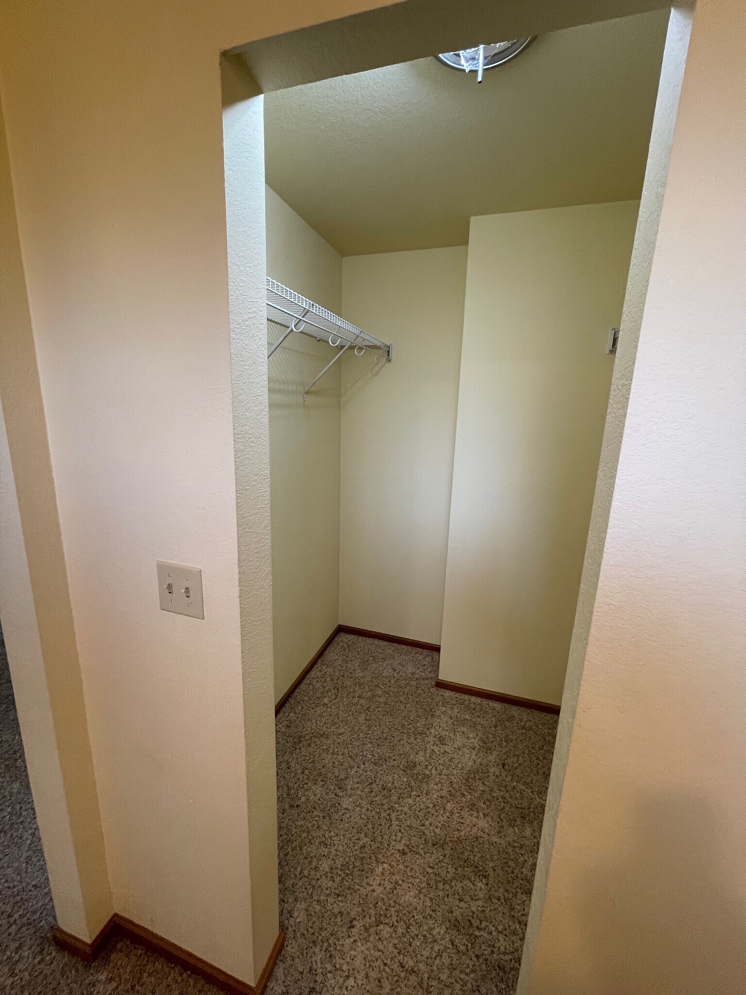 primary walk in closet - 280 NW Holly St