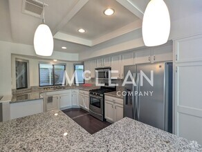 Building Photo - 4BD/2BA Spacious Palm Springs Home – Move-...