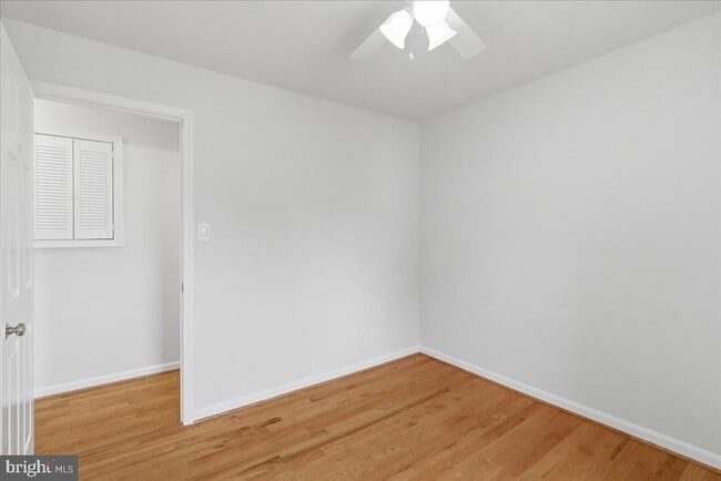 Building Photo - 13937 Middle Creek Pl