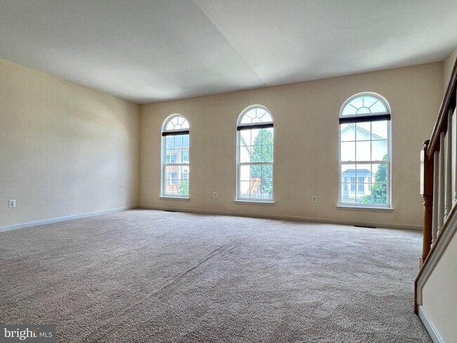 Building Photo - 15720 Palermo Terrace