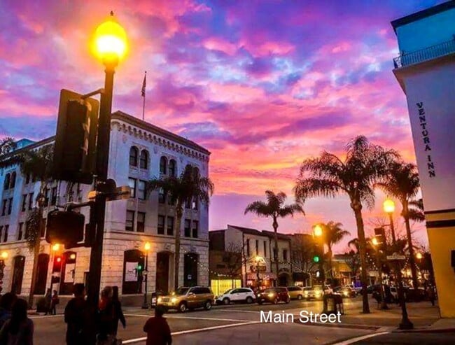 Building Photo - Quintessential Ventura 1 bed rear unit with LARGE, PRIVATE, BEAUTIFUL OUTDOOR LIVING AREA