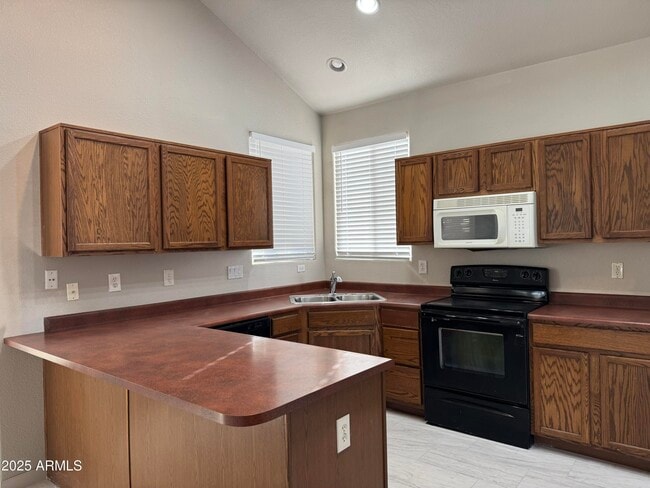 Building Photo - 6827 W Citrus Way