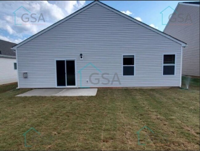 Building Photo - 3 Bedroom 2 Bathroom Greer SC