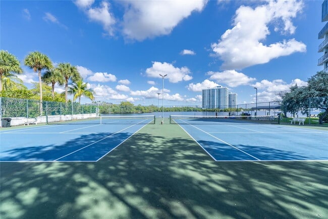 Building Photo - 16546 NE 26th Ave