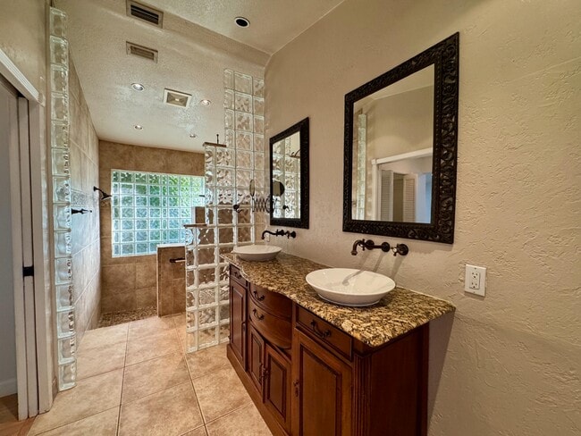 Building Photo - 1701 NW 97th Terrace