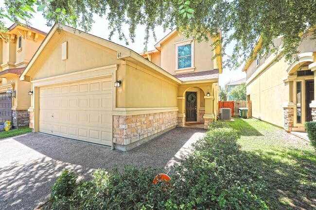 Primary Photo - 9813 Sandhill Dr