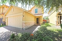 Building Photo - 9813 Sandhill Dr