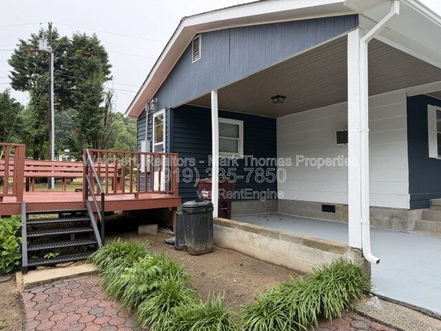 Building Photo - 235 Nora Poole Rd