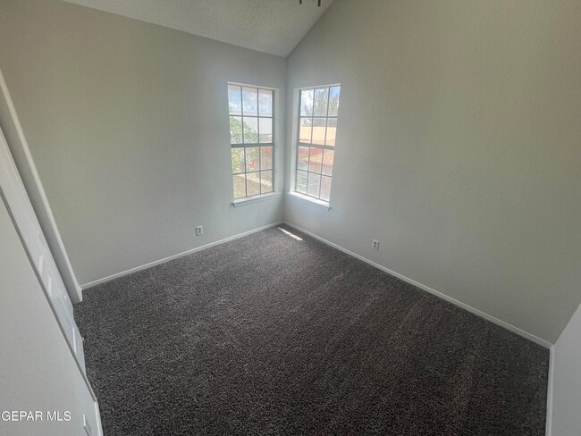 Building Photo - 1574 Rebecca Ann Dr