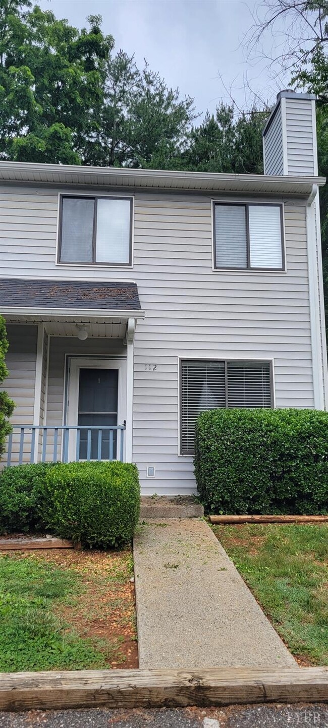 Building Photo - 112 Montview Forest Dr