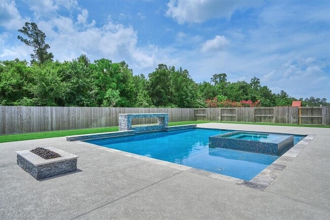 Building Photo - 12907 Mustang River Dr